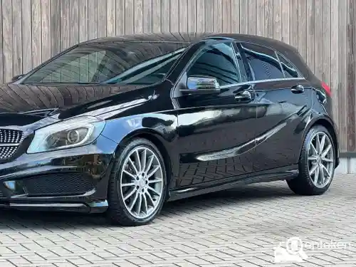 Mercedes-Benz A 180 2014