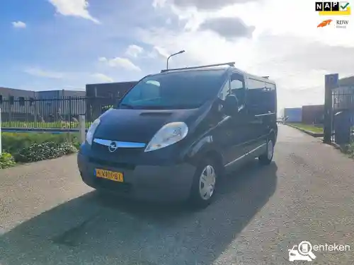 Opel Vivaro 2,7t 2.0 CDTI 2011