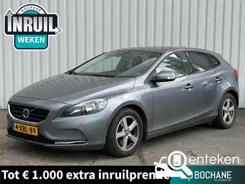 Volvo V40 T2 2014