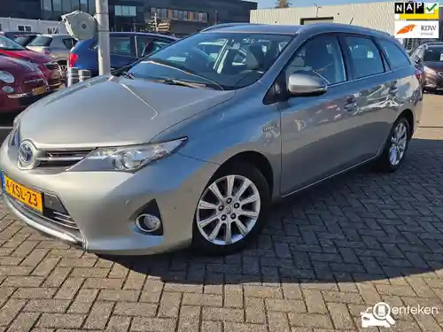 Toyota Auris Touring Sports 1.8 Hybrid 2014
