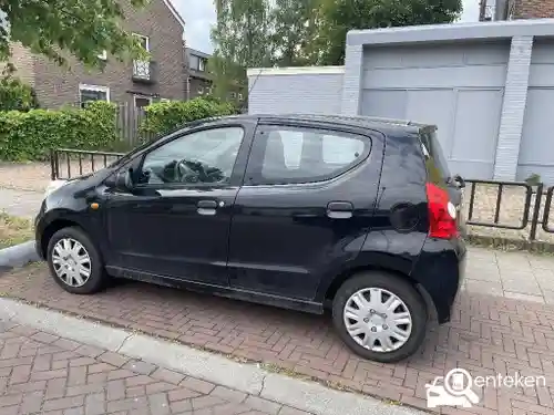 Suzuki Alto 1.0 2011
