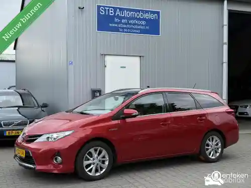 Toyota Auris Touring Sports 1.8 Hybrid 2014