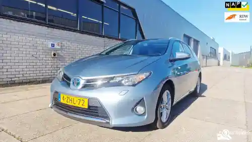Toyota Auris Touring Sports 1.8 Hybrid 2014