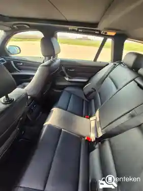 BMW 318i Touring 2013