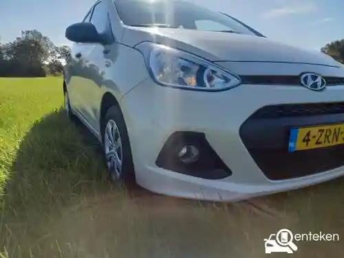 Hyundai i10 1.0 blue 2015