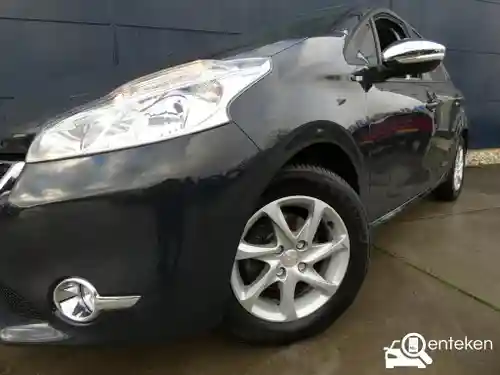 Peugeot 208 1.2 PureTech 82 2015