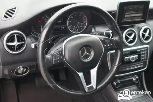 Mercedes-Benz A 180 2015