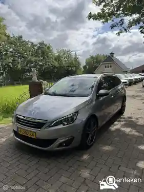 Peugeot 308 SW PureTech 130 2015