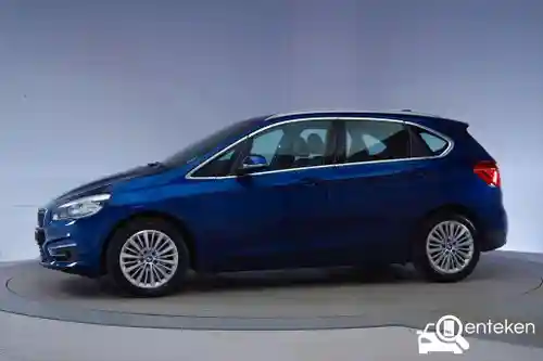BMW 218i Active Tourer 2015