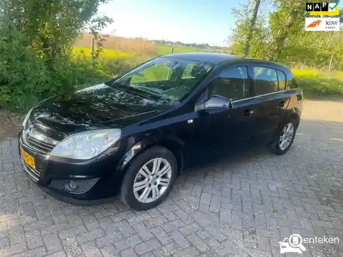 Opel Astra 1.6 2010