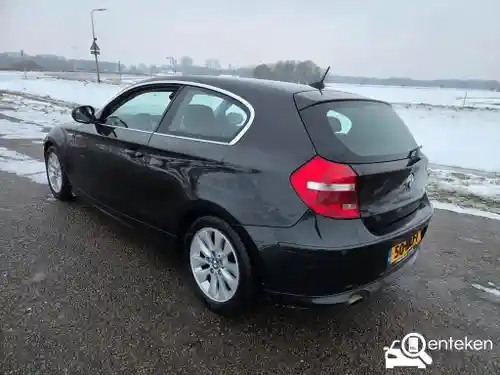 BMW 118i 2010