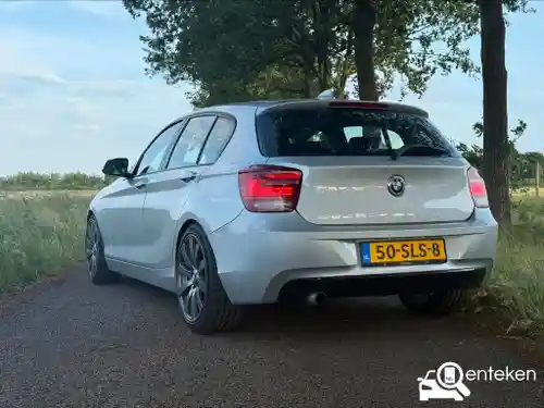 BMW 116i 2011