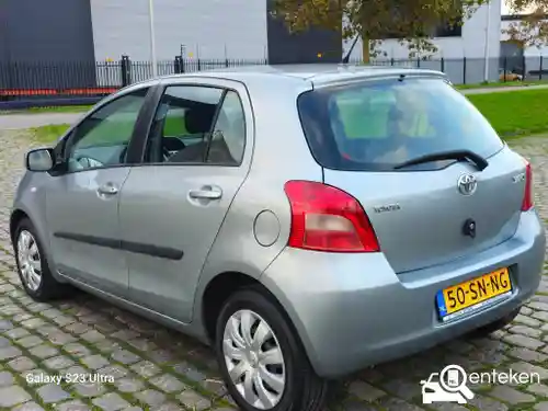 Toyota Yaris 1.3 2006