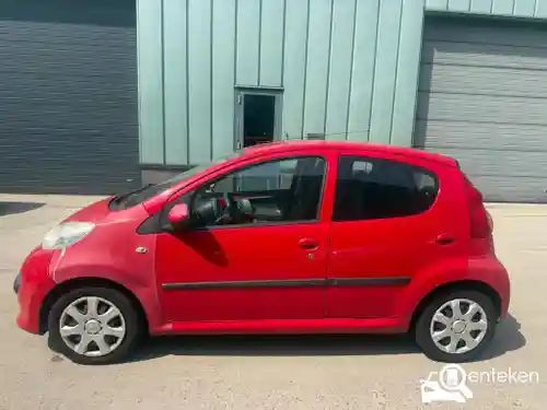 Peugeot 107 1.0 70 2007