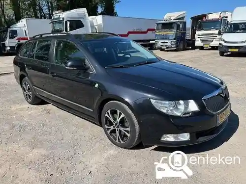 Skoda Superb 1.6 TDI GreenLine 2012