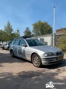 BMW 320i Touring 2001