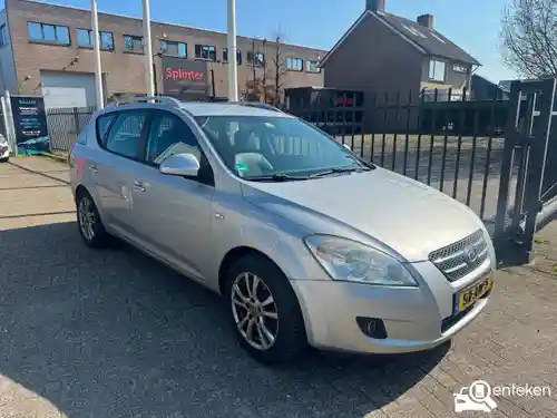 KIA cee´d Sporty Wagon 1.4 ISG 2009