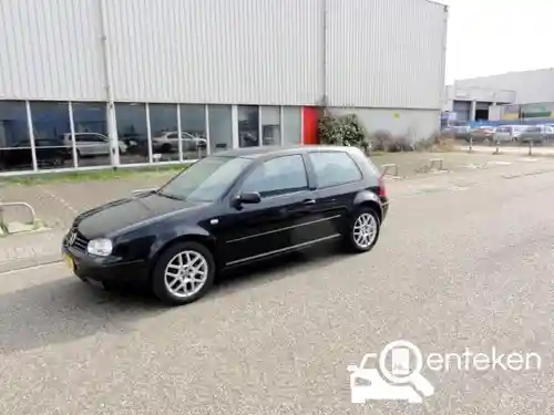 VW Golf 2.3 V5 2003