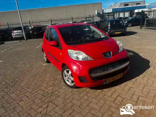 Peugeot 107 1.0 70 2010