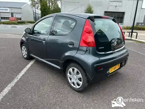 Peugeot 107 1.0 70 2009