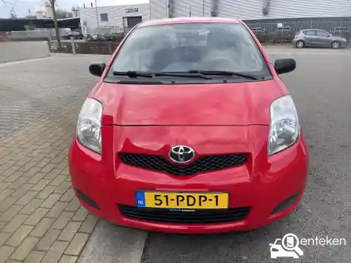 Toyota Yaris 1.0 2011