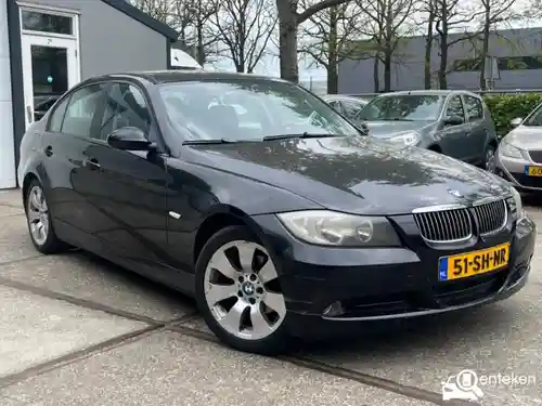 BMW 318i 2006