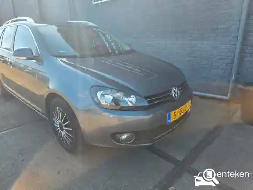VW Golf Variant 1.6 TDI BMT 2011