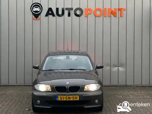 BMW 118i 2006