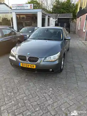 BMW 523i 2006