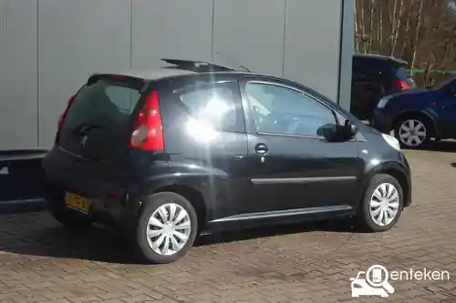 Peugeot 107 1.0 70 2006