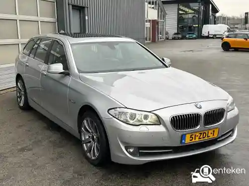 BMW 528i Touring 2012