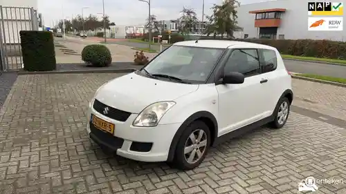 Suzuki Swift 1300 2010