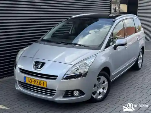 Peugeot 5008 155 THP 2011