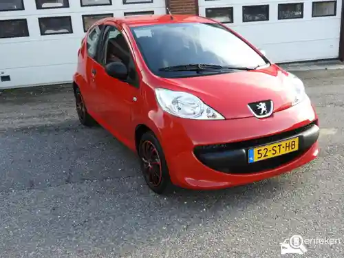 Peugeot 107 1.0 70 2006