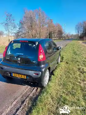 Peugeot 107 1.0 70 2012