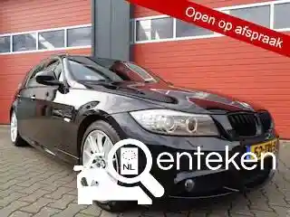 BMW 318i Touring 2012