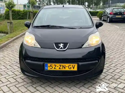 Peugeot 107 1.0 70 2008