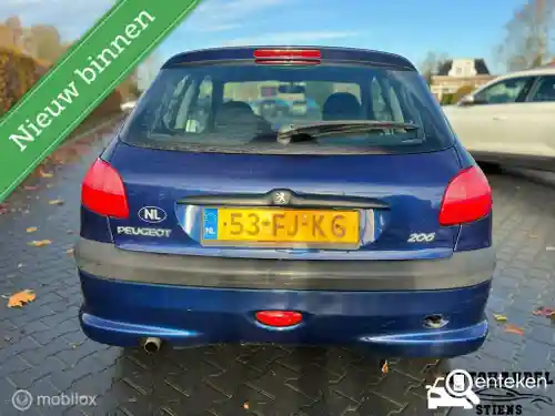 Peugeot 206 75 2000