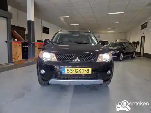 Mitsubishi Outlander 2.4 2008