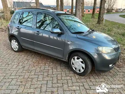Mazda 2 1.4 2003