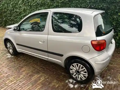 Toyota Yaris 1.3 2004