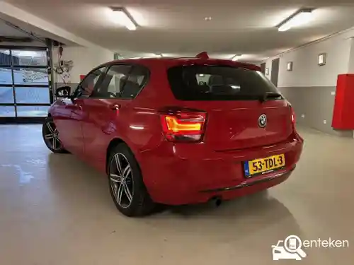 BMW 118i 2012
