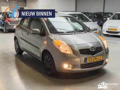 Toyota Yaris 1.3 2008