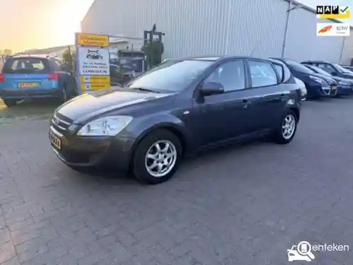 KIA cee´d 1.4 2008