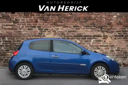 Renault Clio 1.2 16V 75 2010