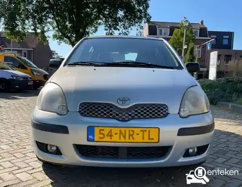 Toyota Yaris 1.3 2004