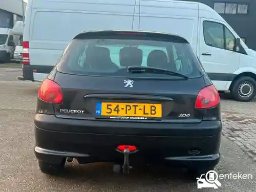 Peugeot 206 75 2004