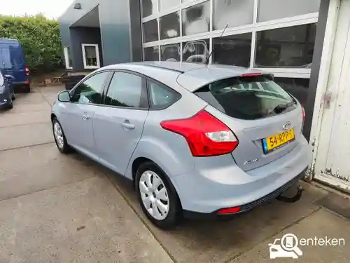 Ford Focus 1.6 Ti-VCT 2011