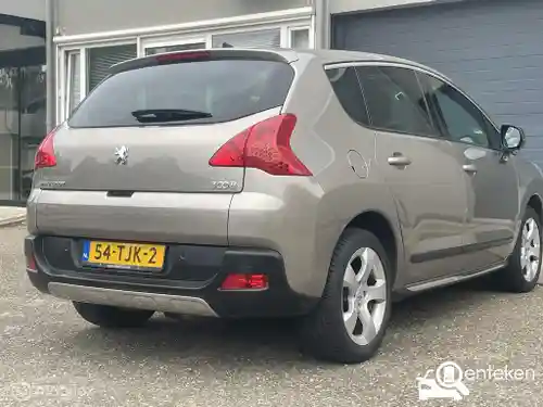 Peugeot 3008 155 THP 2012