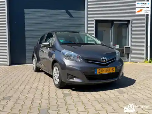 Toyota Yaris 1.33 2012